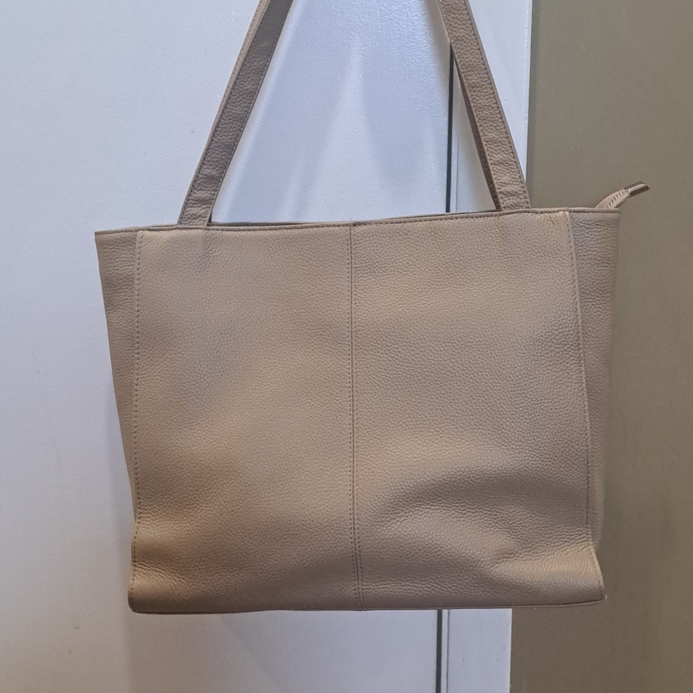 Befen Classic Beige Leather Tote Bag - Women